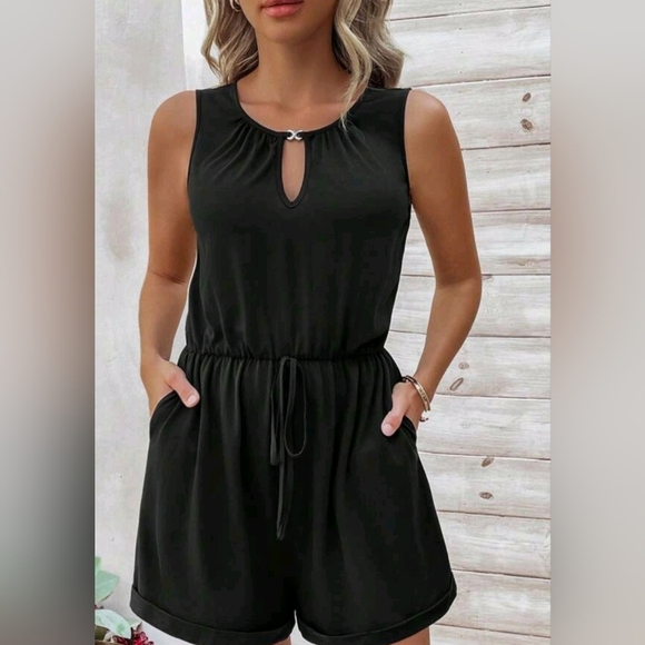 Women's Romper- NWT - Picture 1 of 10